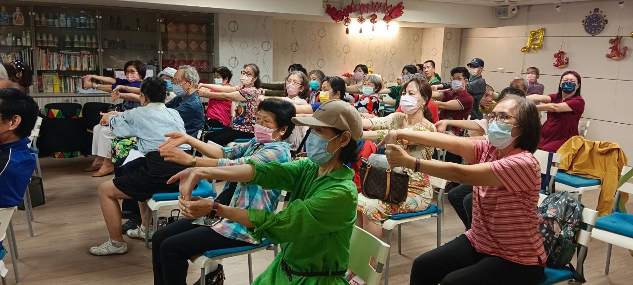 LINE_ALBUM_113413_240415_22