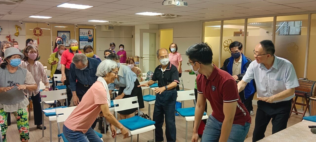 LINE_ALBUM_113413_240415_36